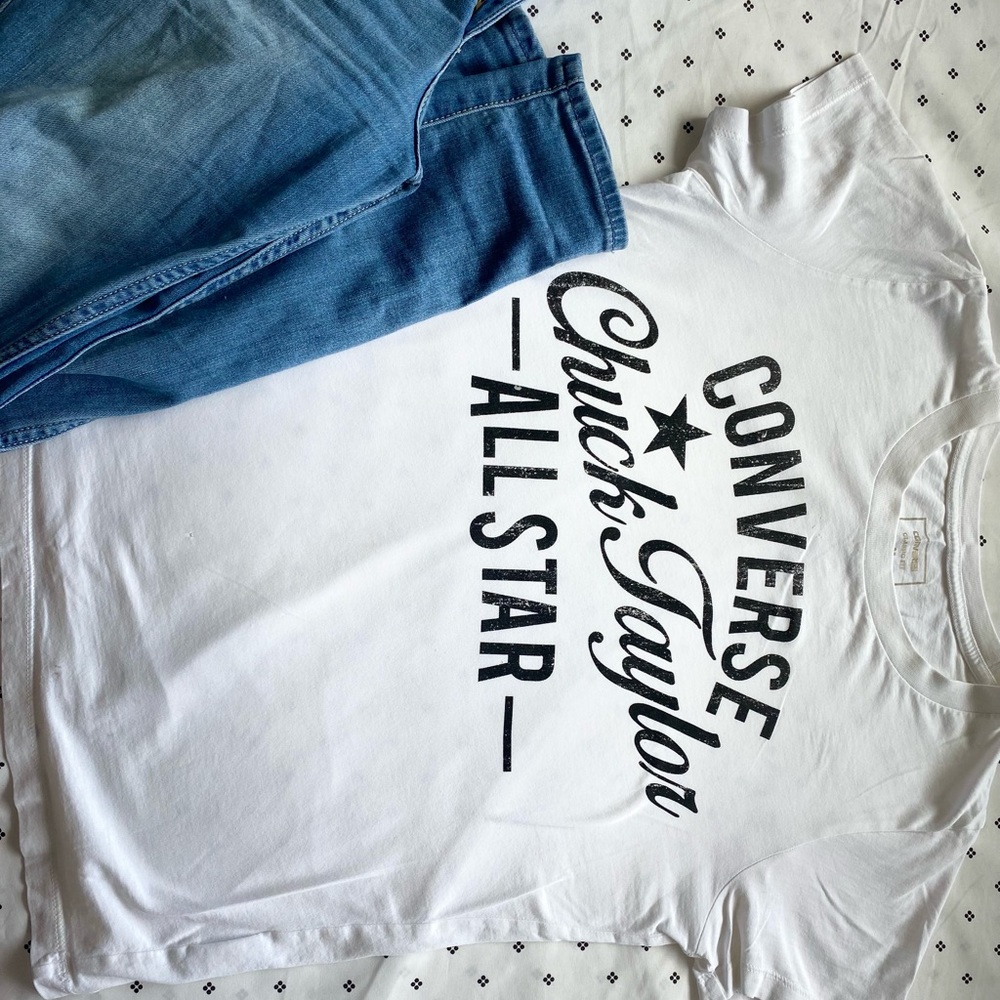White converse shirt